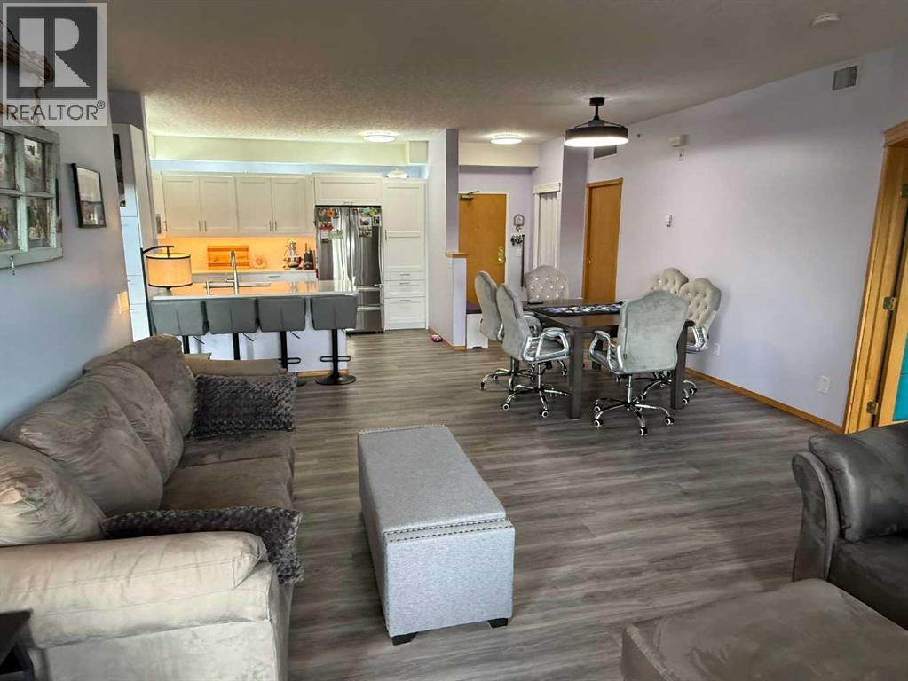 414, 4805 45 Street, Red Deer, Alberta  T4N 7A9 - Photo 4 - A2308959