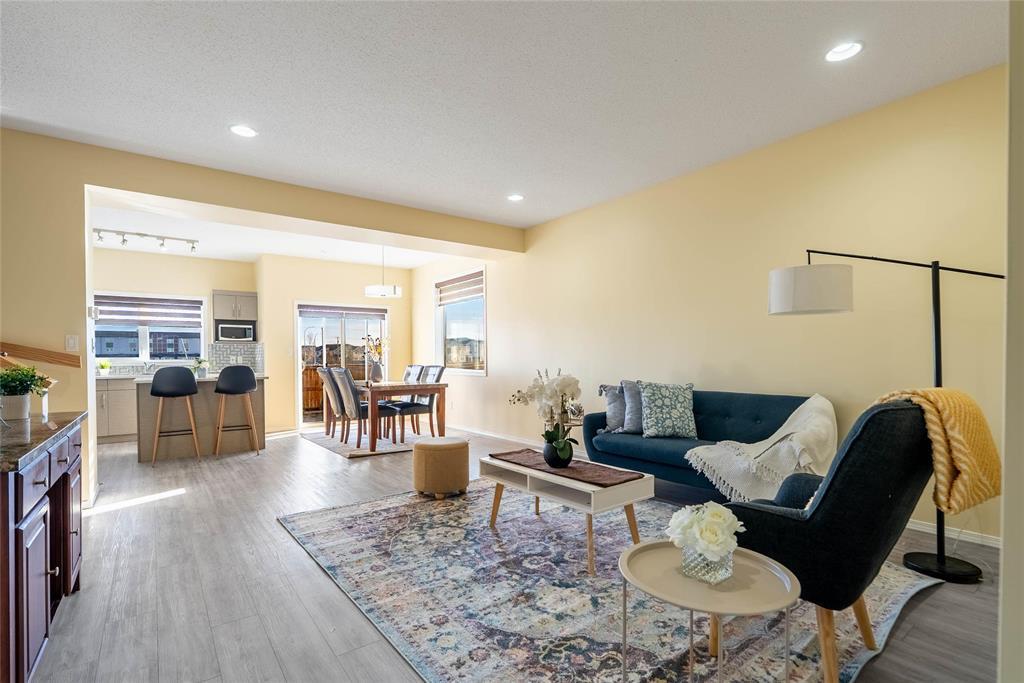 301 Cartesian Gate, Winnipeg, Manitoba  R2P 1W8 - Photo 9 - 202609826