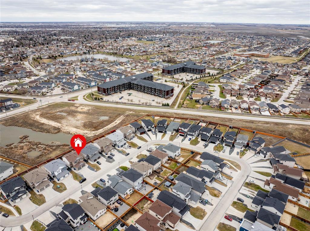 301 Cartesian Gate, Winnipeg, Manitoba  R2P 1W8 - Photo 29 - 202609826