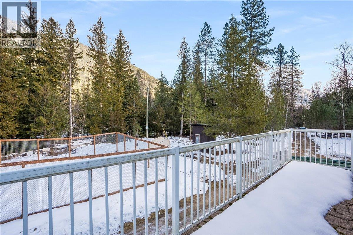 4453 Passmore Upper Road, Passmore, British Columbia  V0G 2J0 - Photo 40 - 10373819