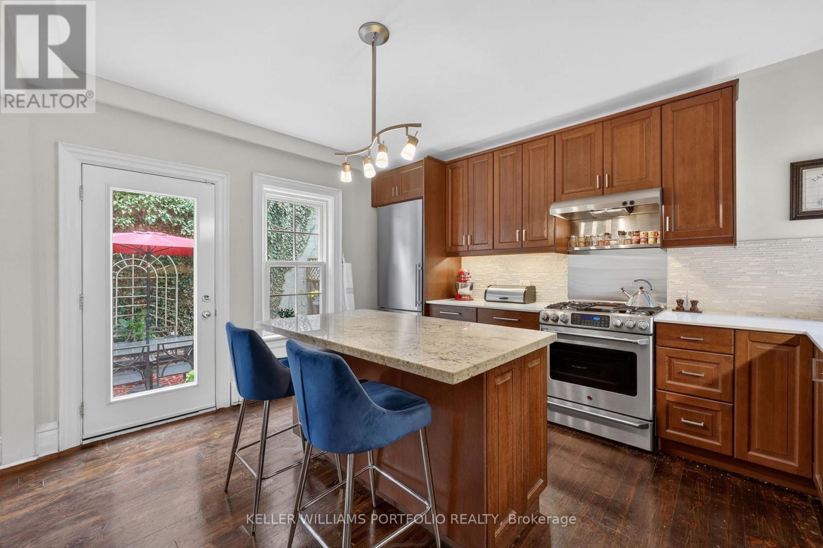 24 Bishop Street, Toronto, Ontario  M5R 1N2 - Photo 12 - C13103390