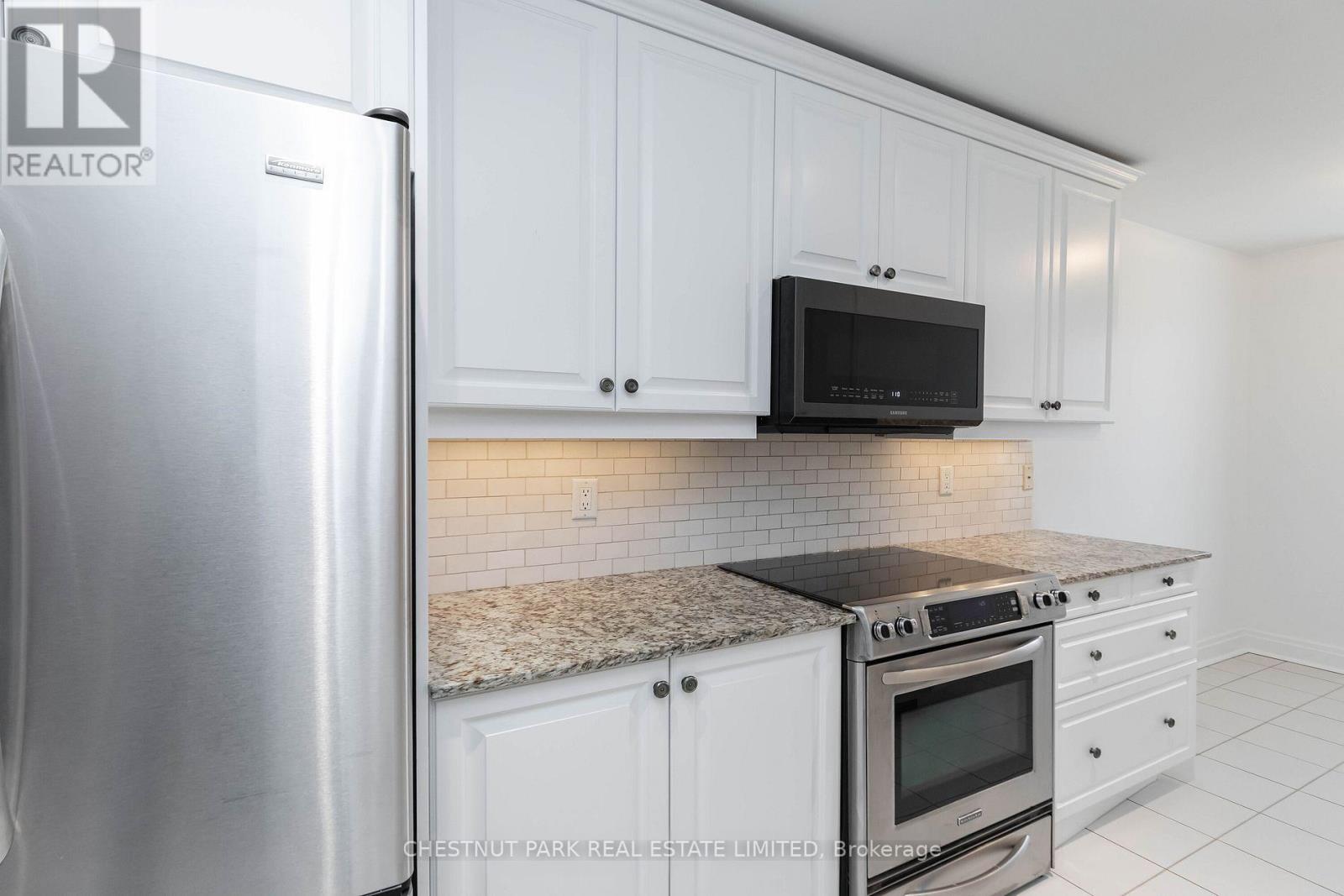 254 Spadina Road, Toronto, Ontario  M5R 2V1 - Photo 5 - C13103396