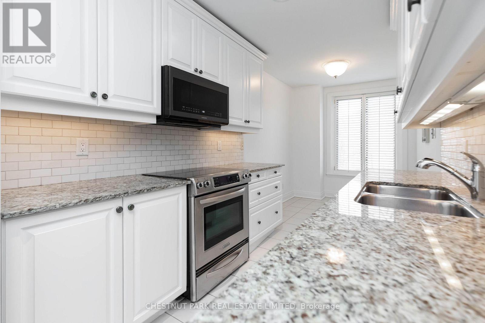 254 Spadina Road, Toronto, Ontario  M5R 2V1 - Photo 7 - C13103396