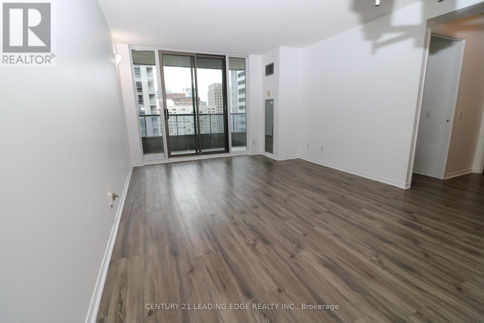 1711 - 750 Bay Street, Toronto, Ontario  M5G 1N6 - Photo 13 - C13103474