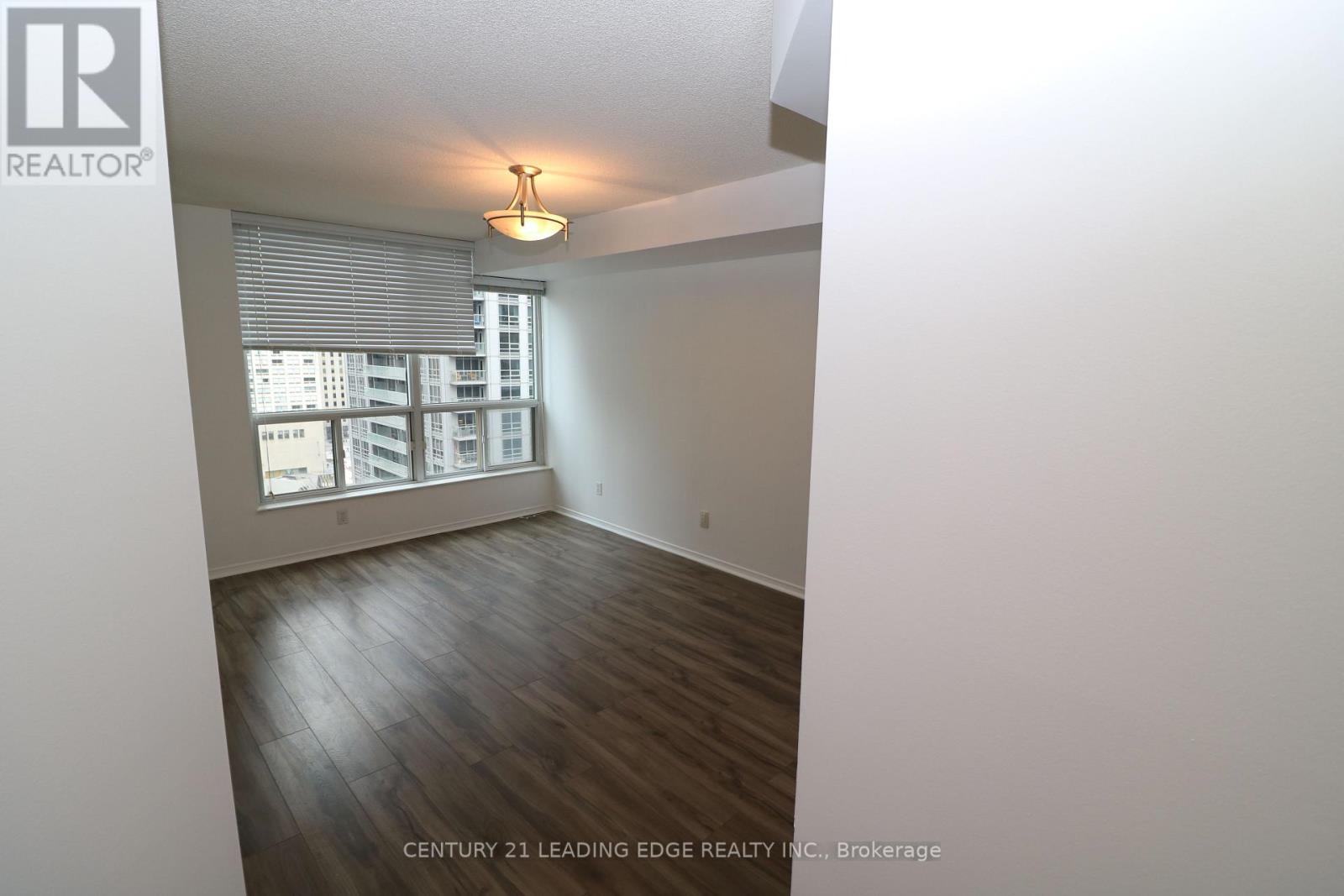 1711 - 750 Bay Street, Toronto, Ontario  M5G 1N6 - Photo 26 - C13103474