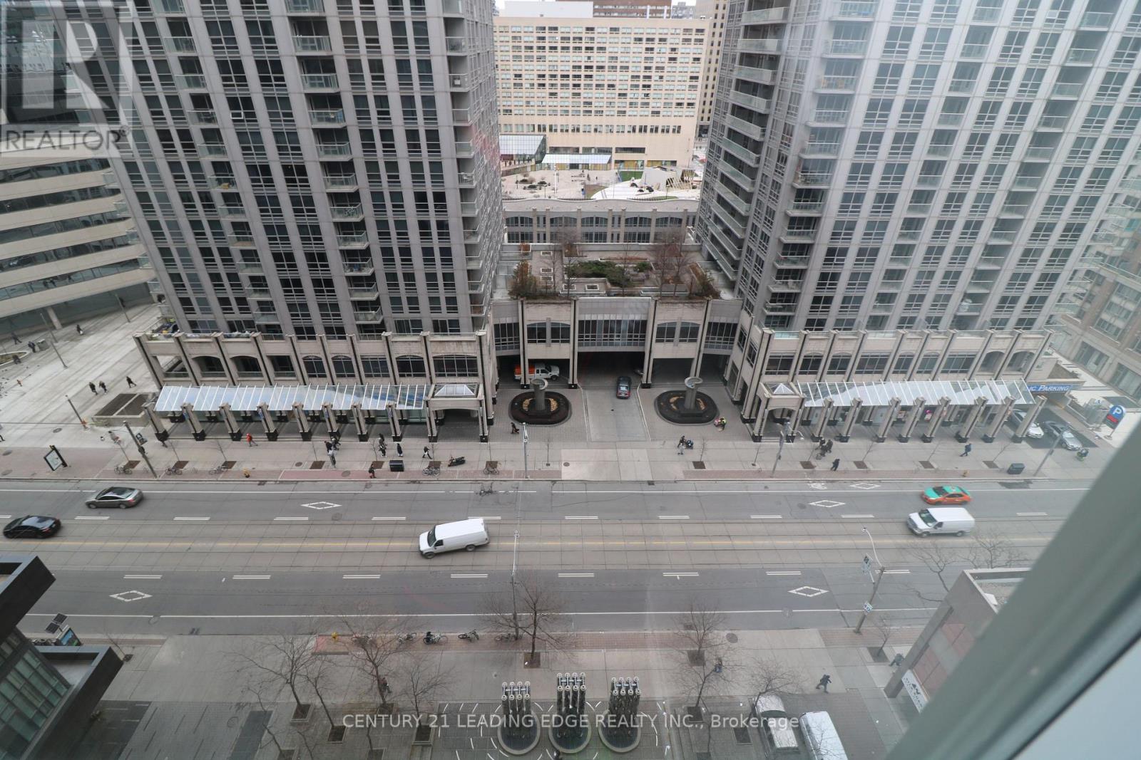 1711 - 750 Bay Street, Toronto, Ontario  M5G 1N6 - Photo 33 - C13103474