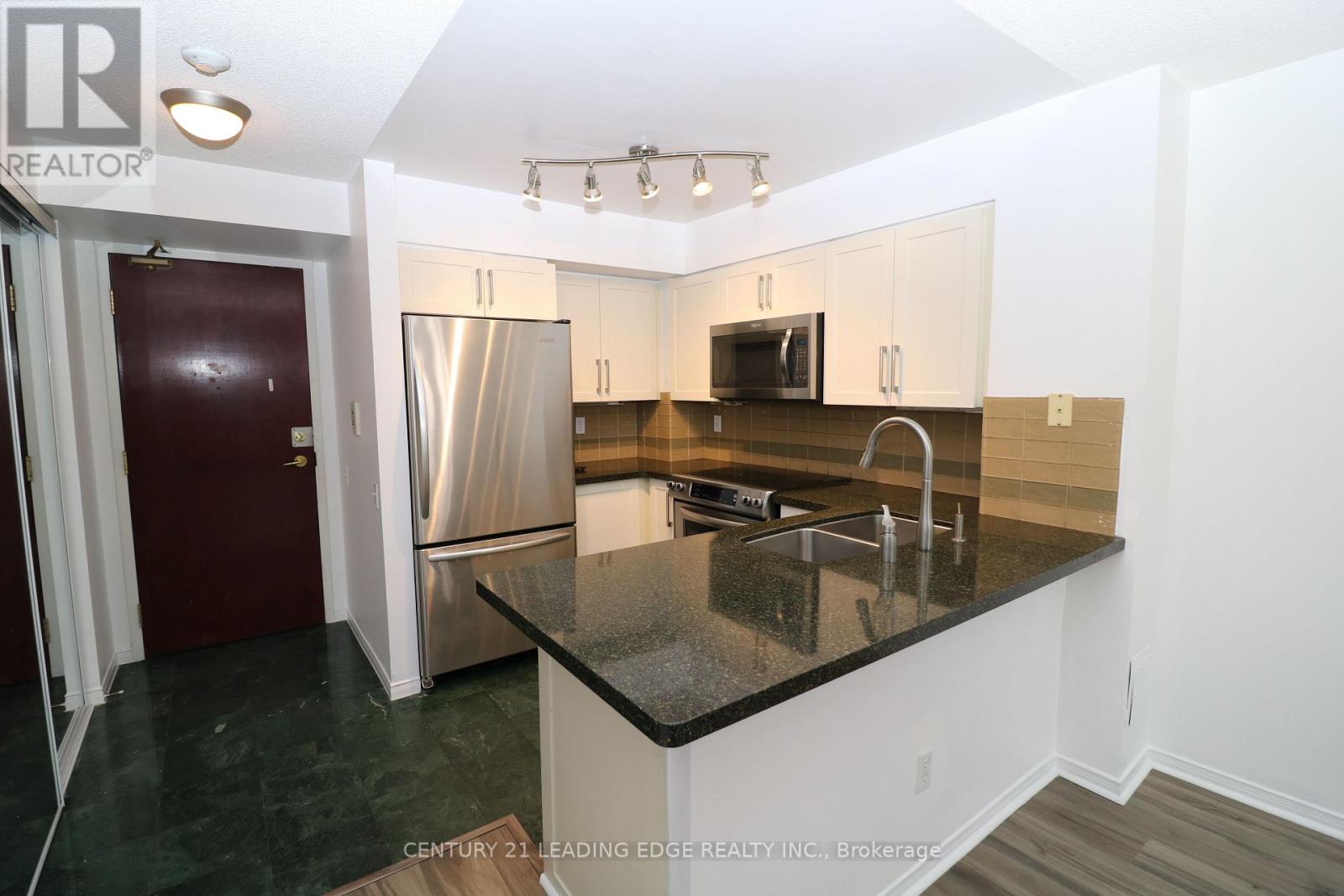 1711 - 750 Bay Street, Toronto, Ontario  M5G 1N6 - Photo 35 - C13103474