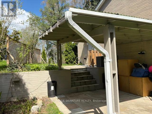 9 Hemford Crescent, Toronto, Ontario  M3B 2S4 - Photo 12 - C13103478