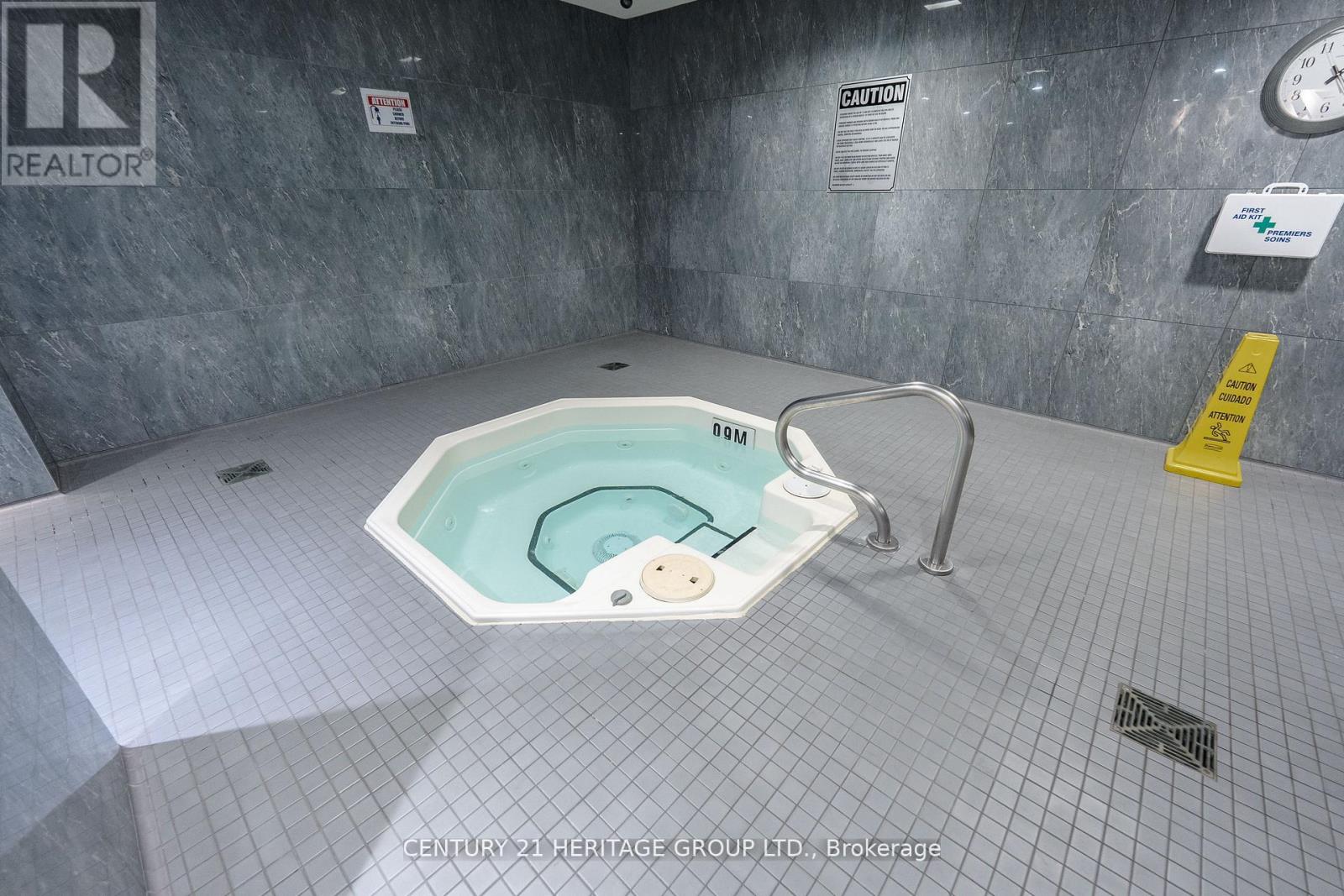 240 - 120 Harrison Garden Boulevard, Toronto, Ontario  M2N 0C2 - Photo 23 - C13103484