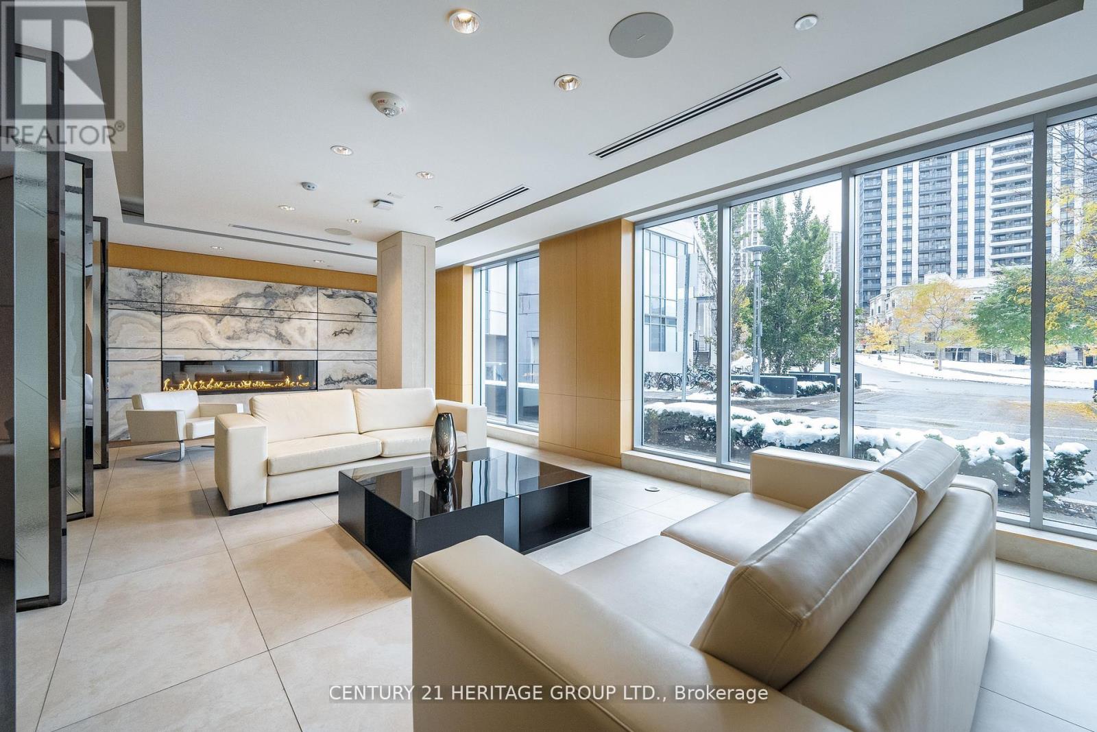240 - 120 Harrison Garden Boulevard, Toronto, Ontario  M2N 0C2 - Photo 3 - C13103484
