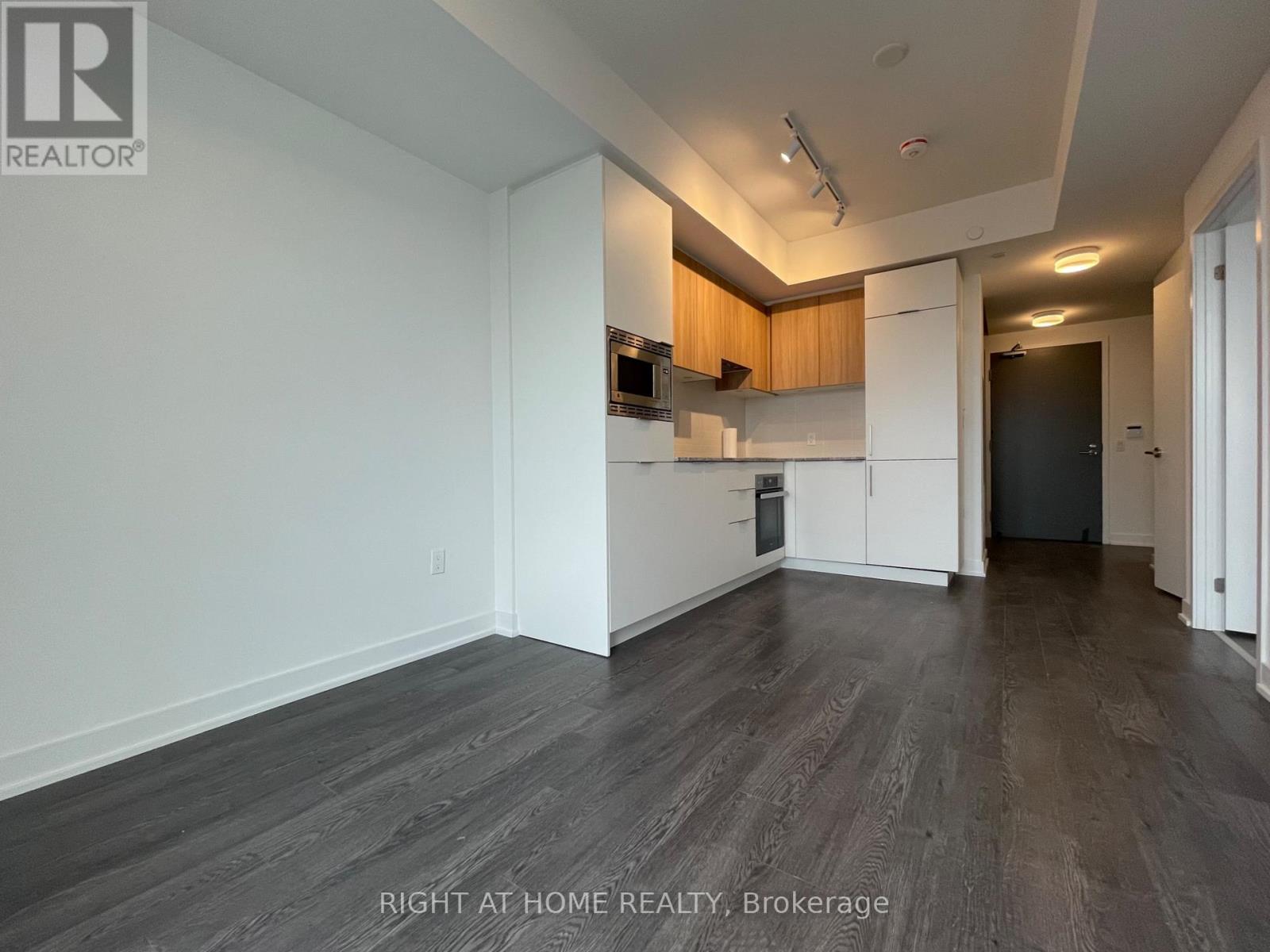 903 - 50 O'neill Road, Toronto, Ontario  M3C 0R1 - Photo 2 - C13103510