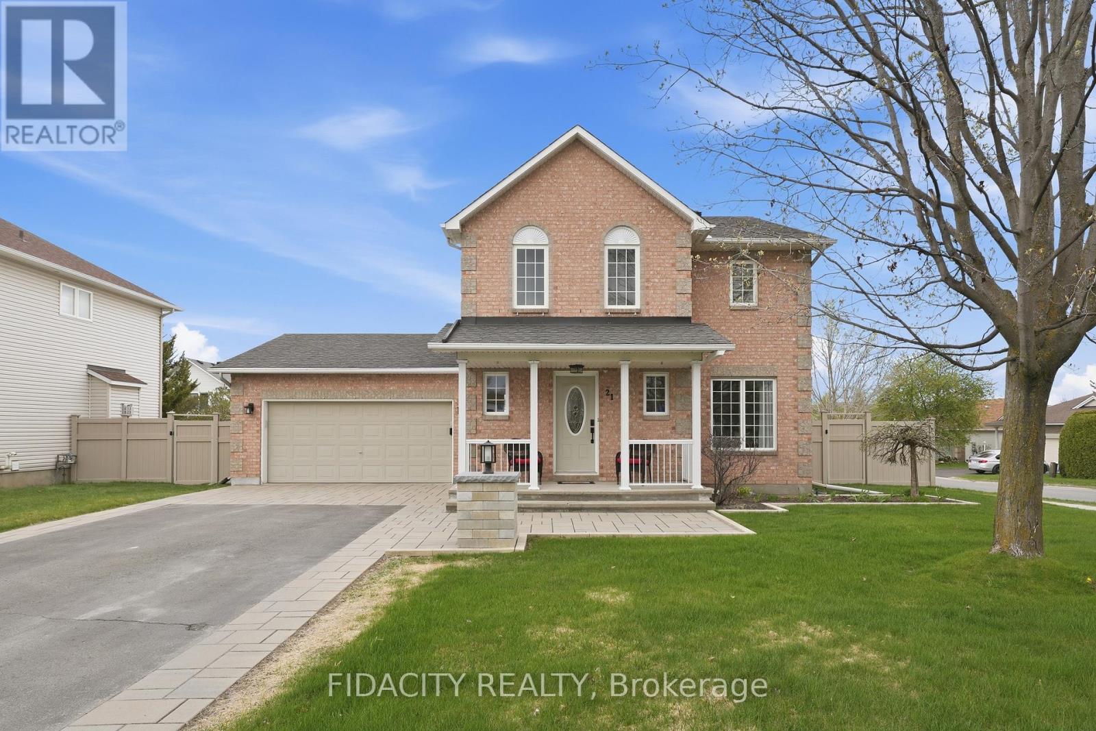 21 WEST RIDGE DRIVE, Ottawa, Ontario