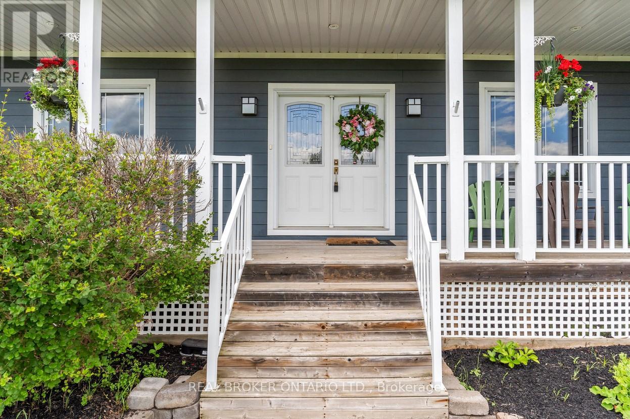 27 Bagshaw Crescent, Uxbridge, Ontario  L9P 0A9 - Photo 5 - N13103458