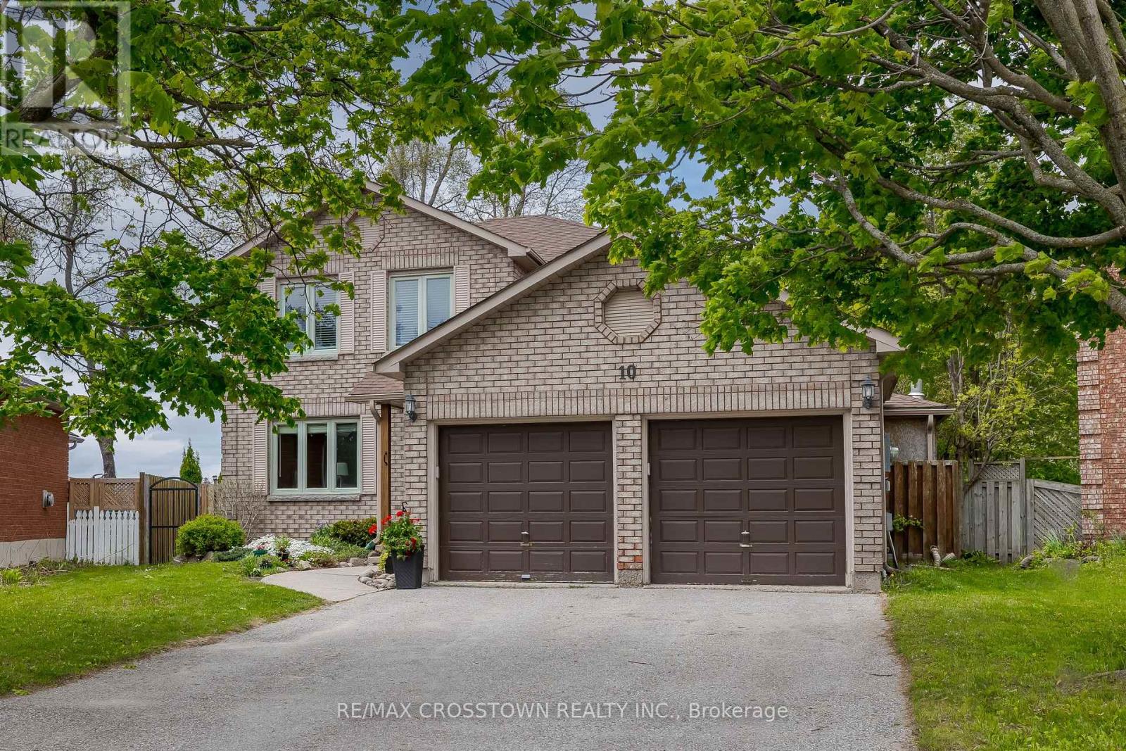 10 NUGENT COURT, barrie (northwest), Ontario