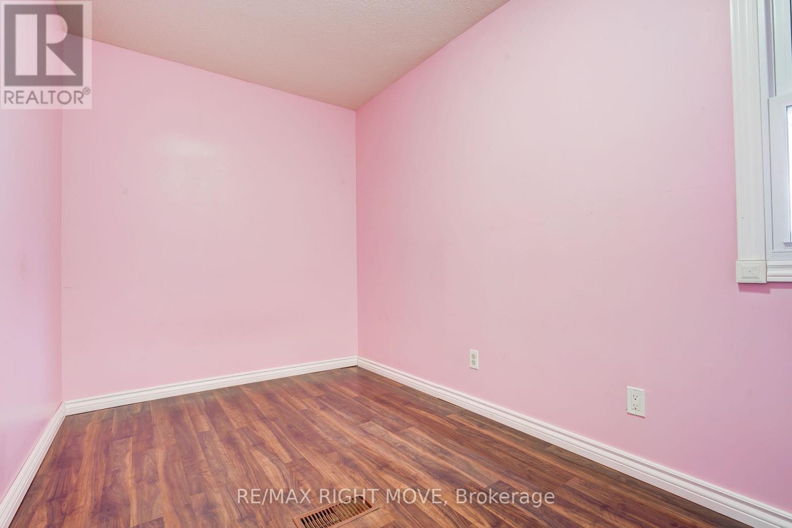 3391 Armand Avenue, Severn, Ontario  L0K 1G0 - Photo 11 - S13103436