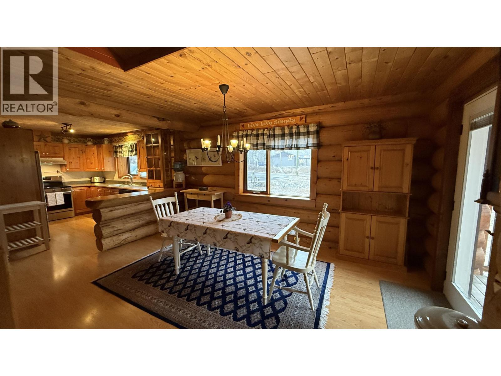 4730 Kitwanga Place, 108 Mile Ranch, British Columbia  V0K 2Z0 - Photo 9 - R3099611