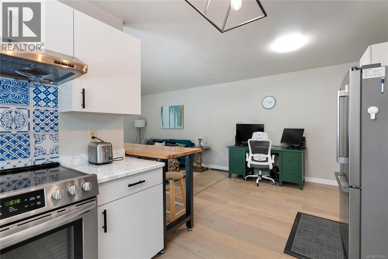 748 Macan Pl, Colwood, British Columbia  V9B 5P4 - Photo 13 - 1035045