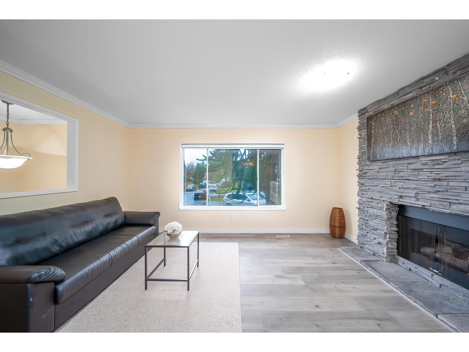 10123 158a Street, Surrey, British Columbia  V4N 2P8 - Photo 3 - R3090878