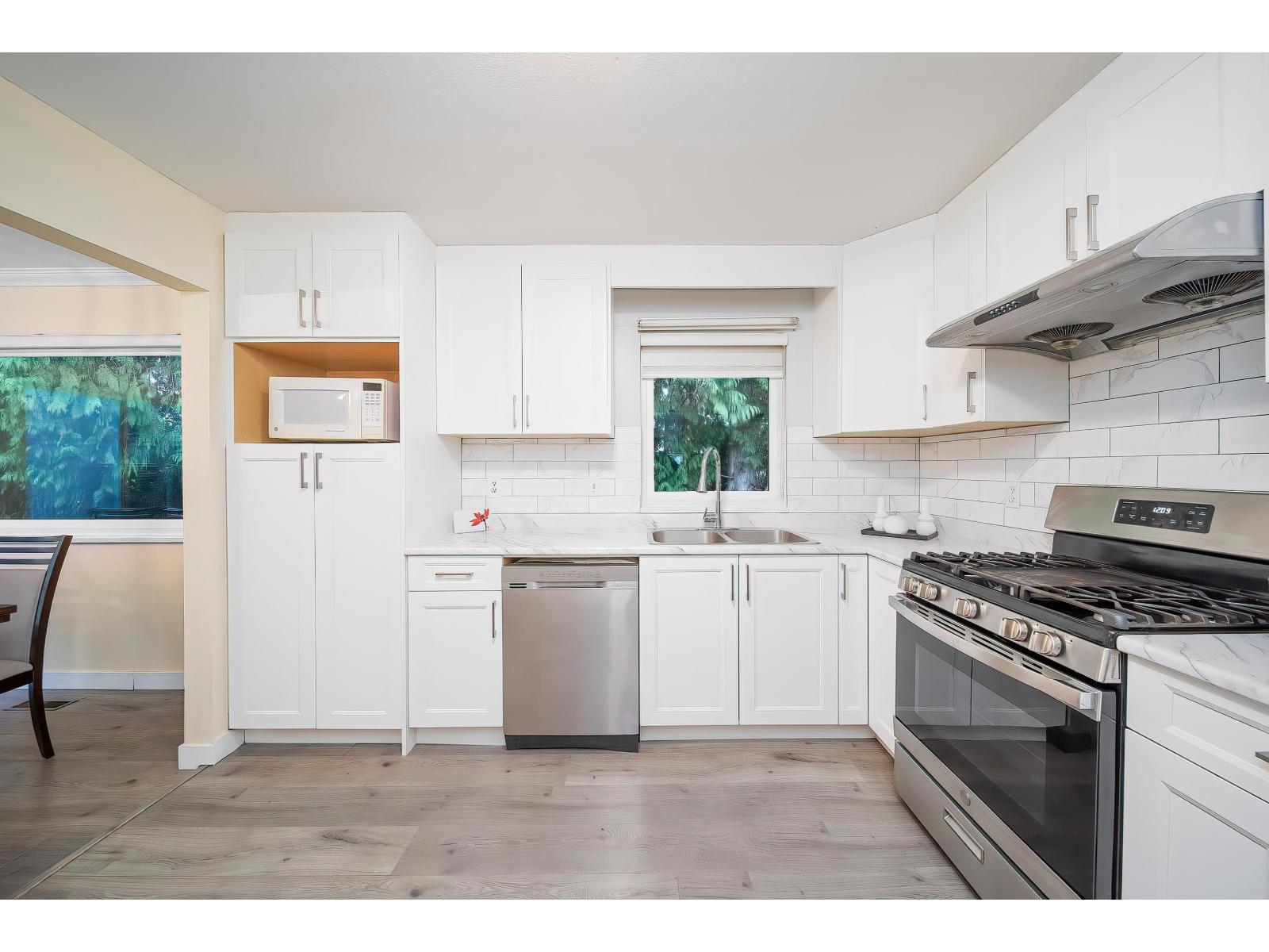 10123 158a Street, Surrey, British Columbia  V4N 2P8 - Photo 11 - R3090878