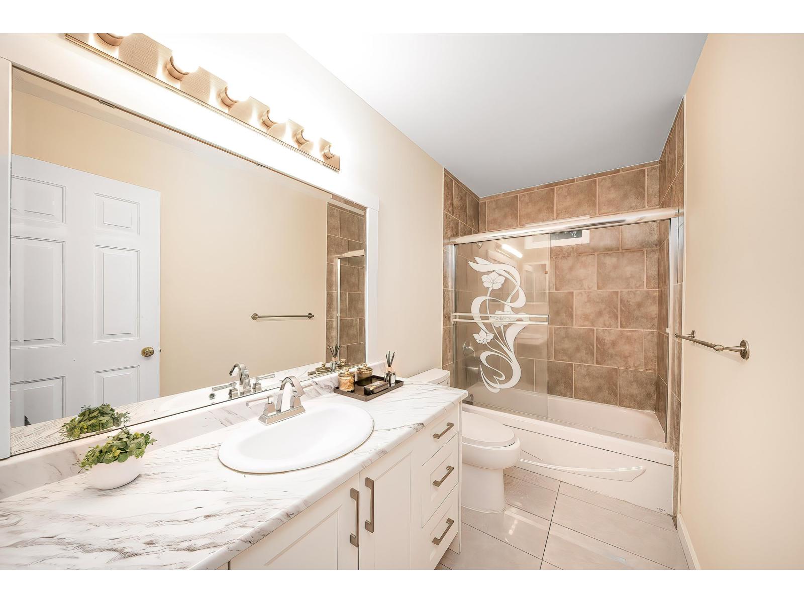 10123 158a Street, Surrey, British Columbia  V4N 2P8 - Photo 13 - R3090878