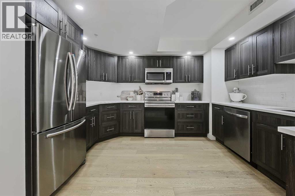 902, 200 La Caille Place Sw, Calgary, Alberta  T2P 5E2 - Photo 6 - A2308691