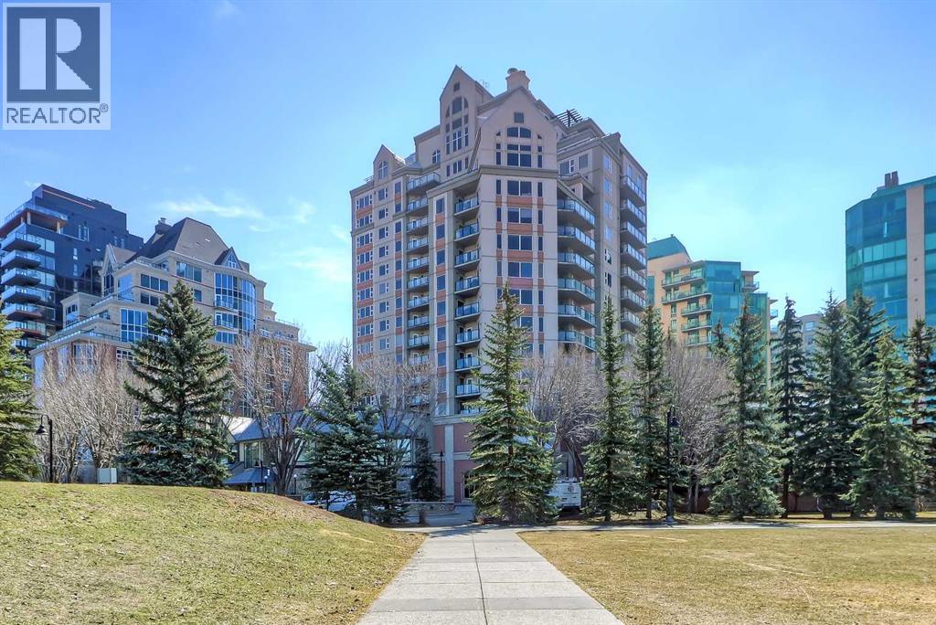 902, 200 La Caille Place SW, Calgary, Alberta