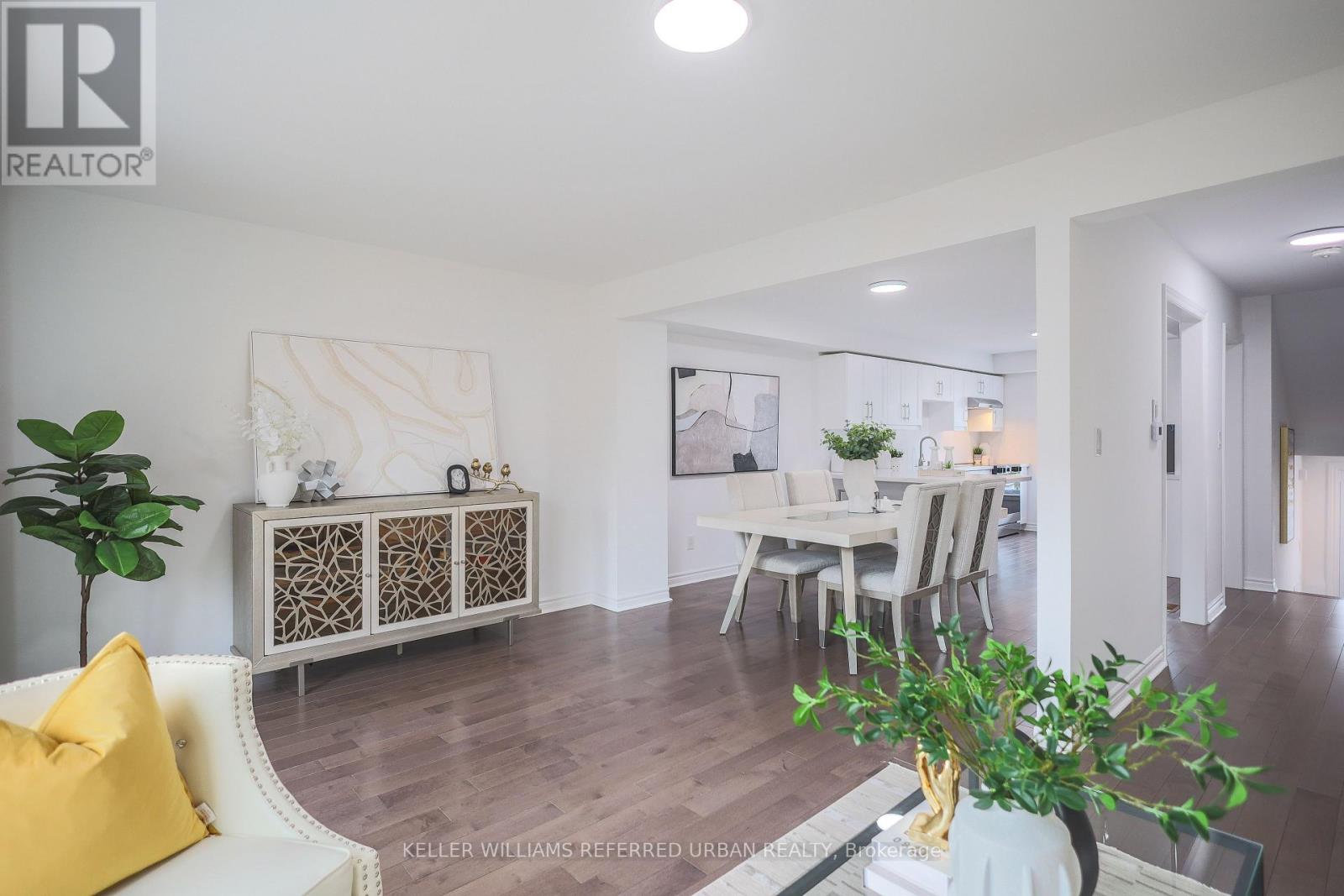 4 - 11 Plaisance Road, Richmond Hill, Ontario  L4C 5H1 - Photo 4 - N13048662