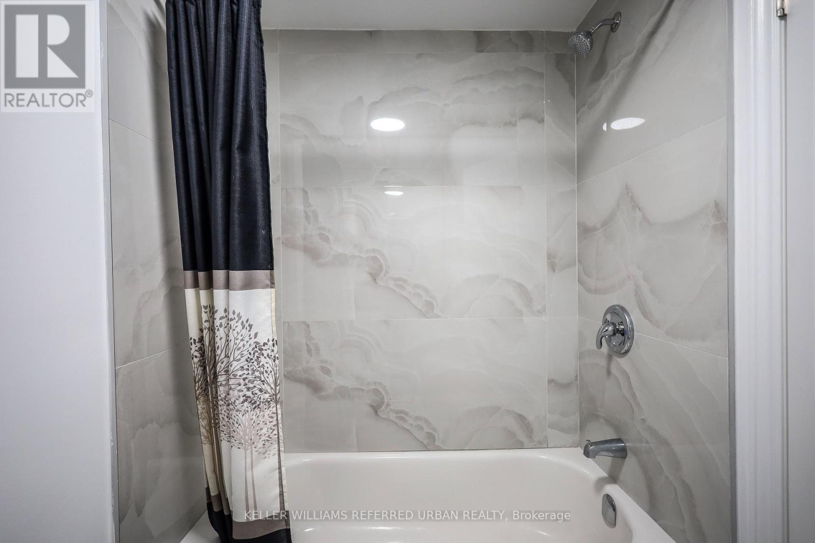 4 - 11 Plaisance Road, Richmond Hill, Ontario  L4C 5H1 - Photo 37 - N13048662