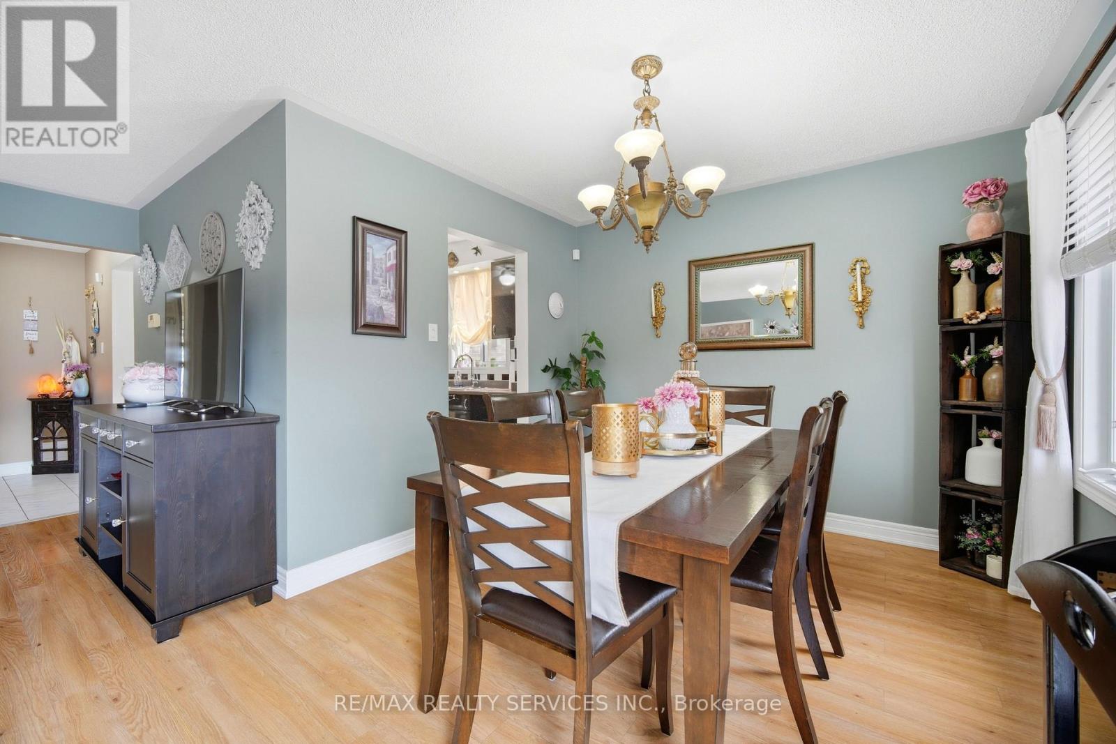 17 Metzak Drive, Brampton, Ontario  L6Z 4N3 - Photo 10 - W13097312