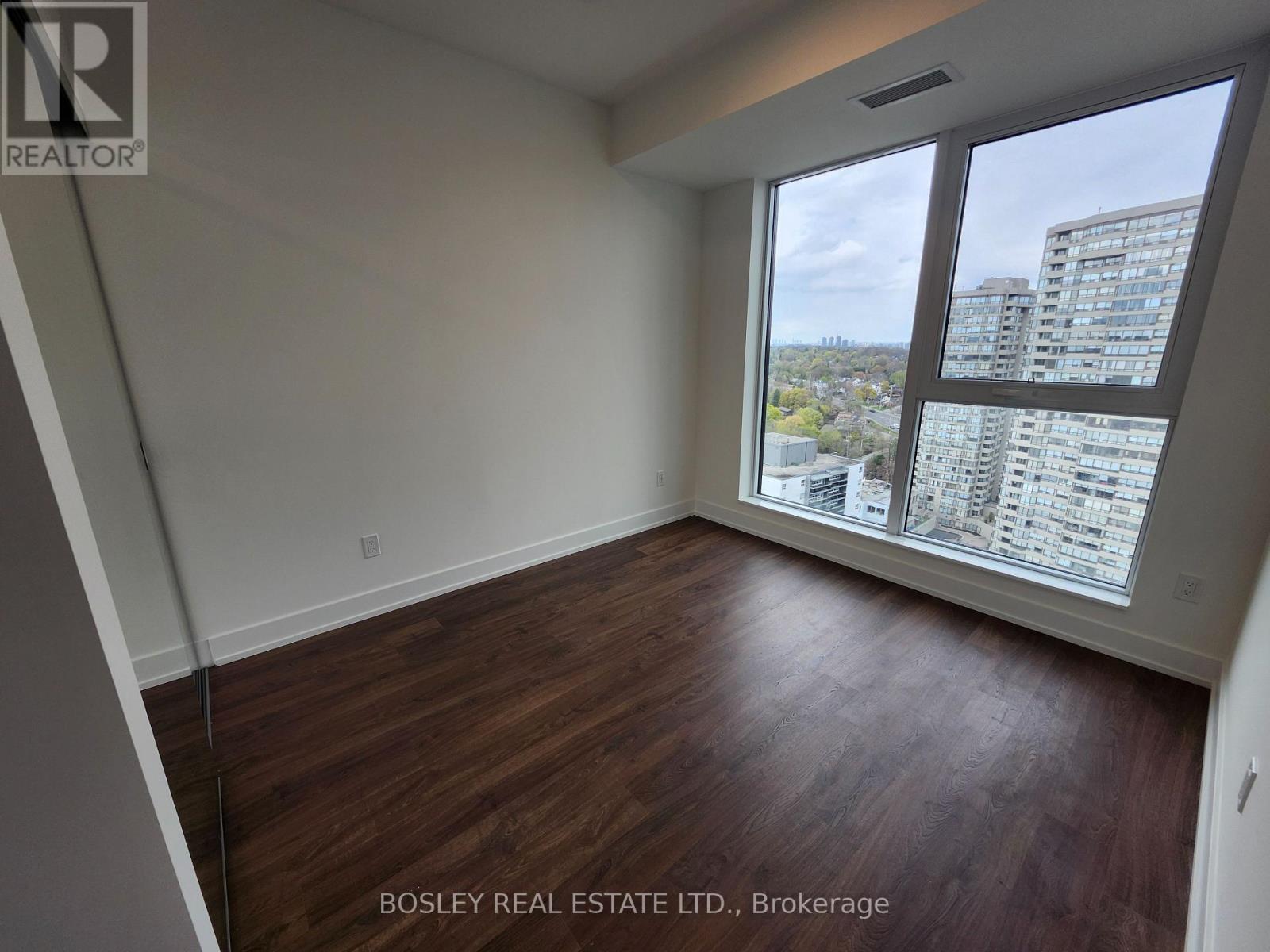 1702 - 25 Cordova Avenue, Toronto, Ontario  M9A 0E5 - Photo 4 - W13103410