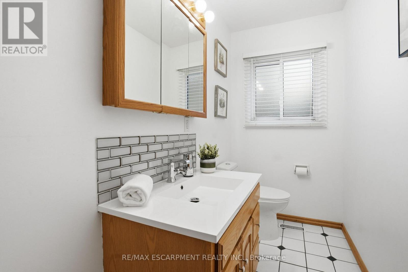 2127 Larabee Court, Burlington, Ontario  L7P 3S3 - Photo 19 - W13103416