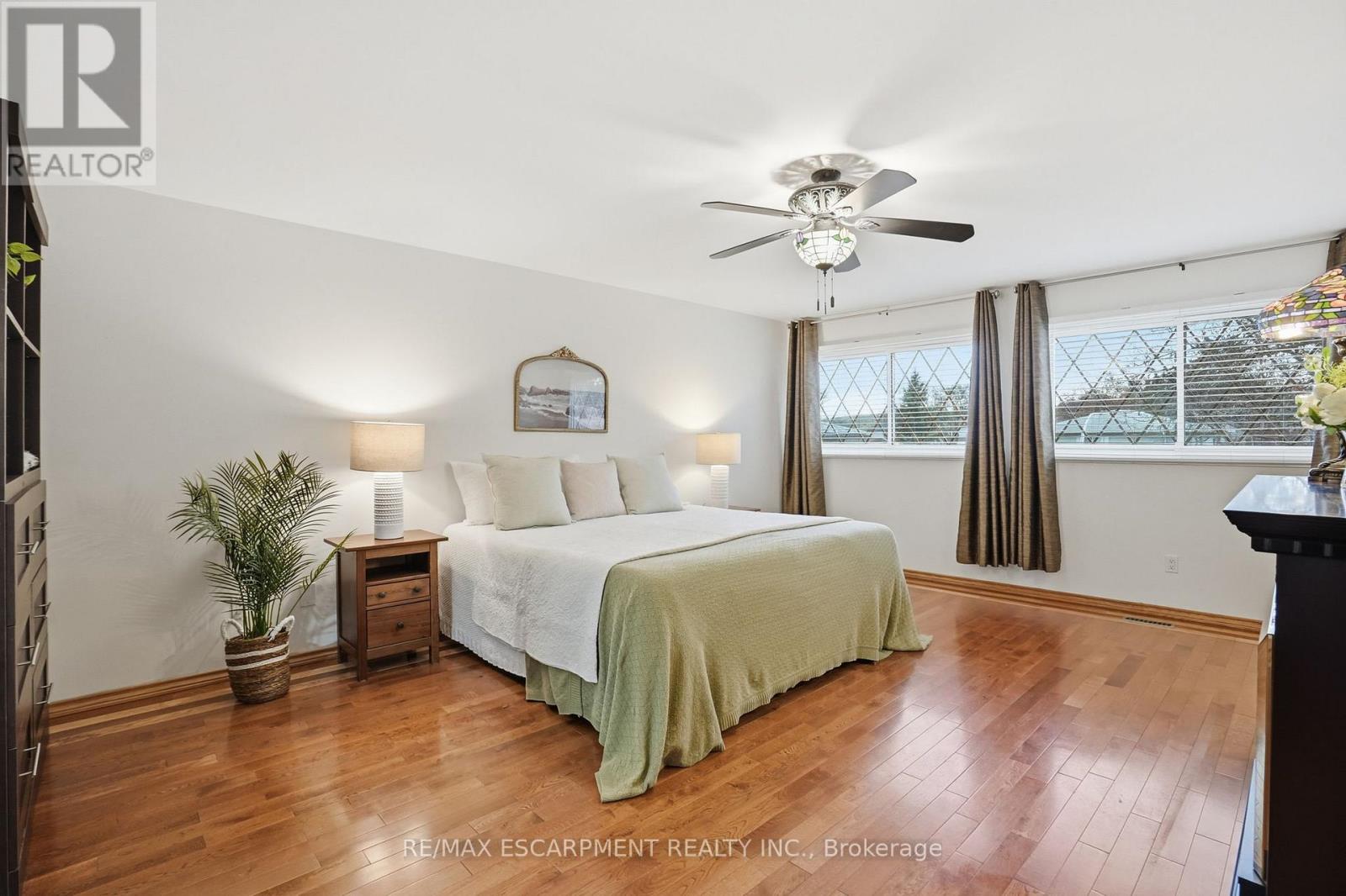 2127 Larabee Court, Burlington, Ontario  L7P 3S3 - Photo 23 - W13103416