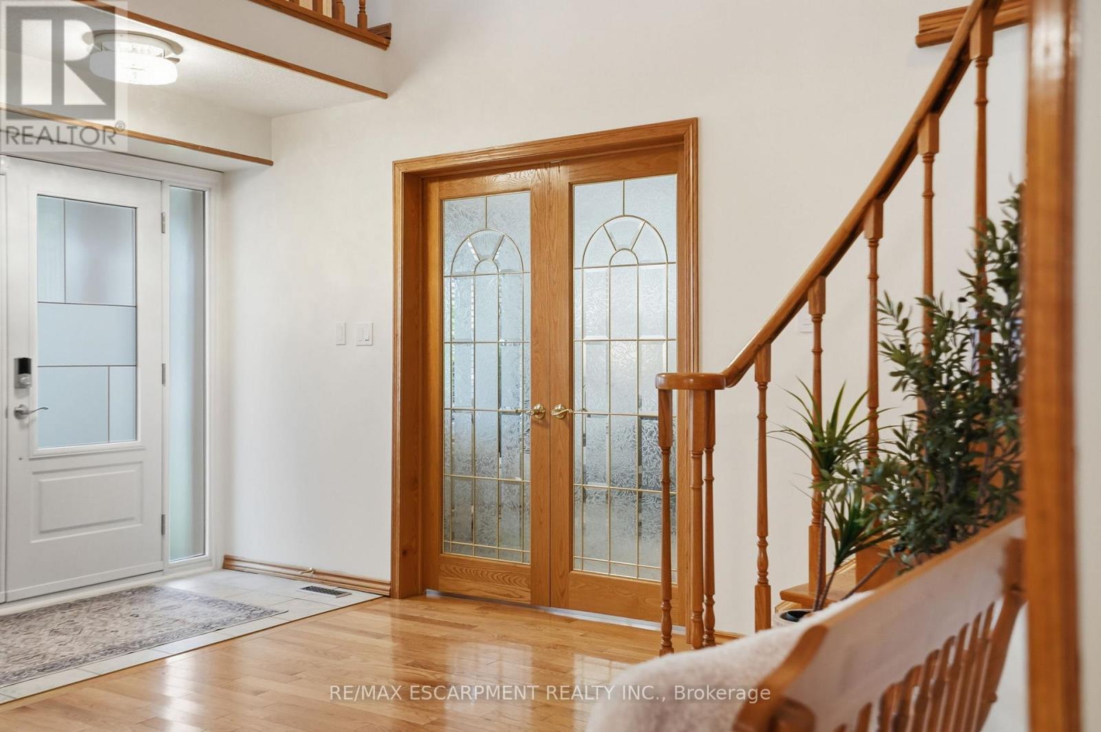 2127 Larabee Court, Burlington, Ontario  L7P 3S3 - Photo 7 - W13103416