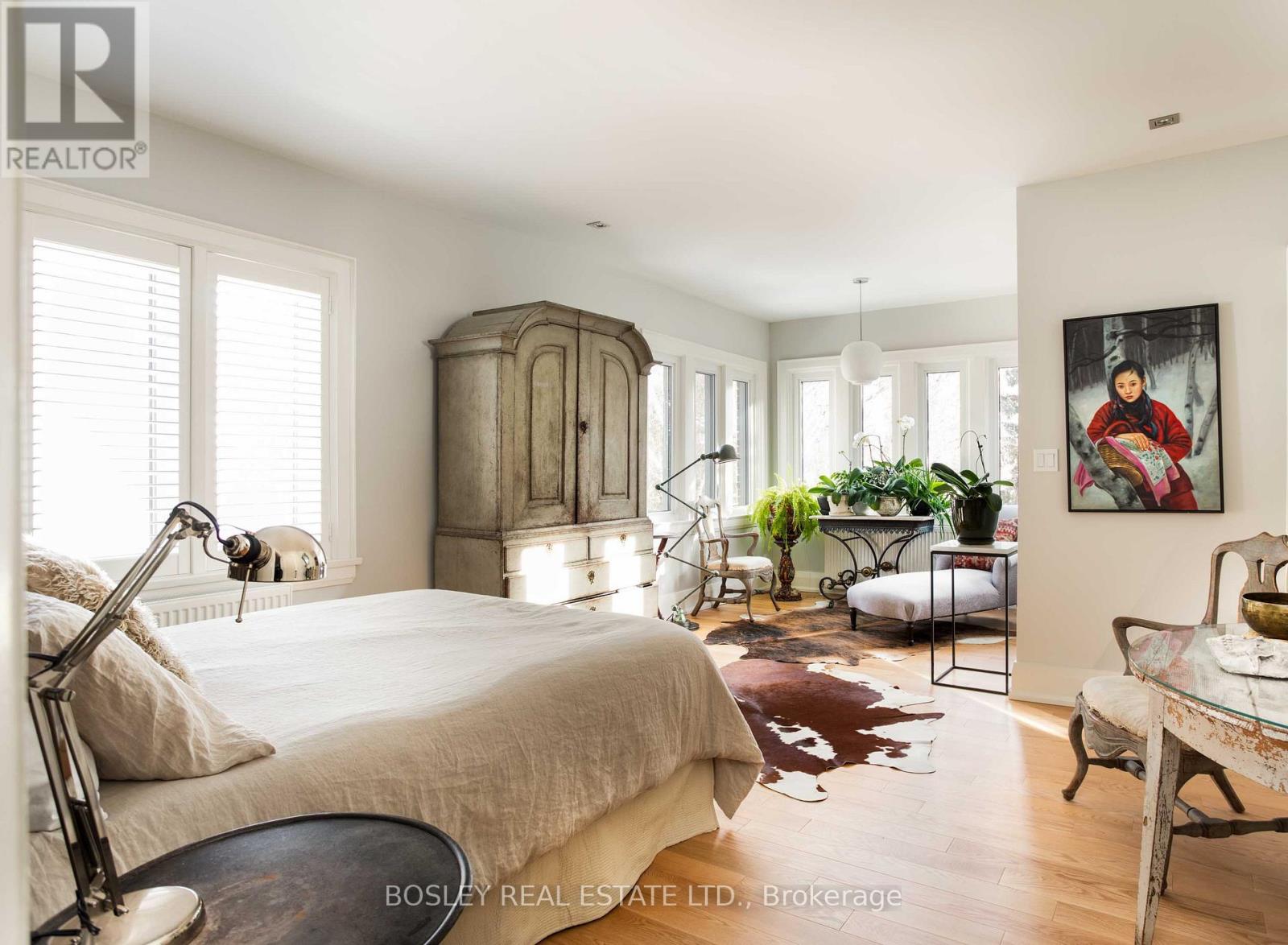 9 Indian Valley Crescent, Toronto, Ontario  M6R 1Y5 - Photo 13 - W13103468