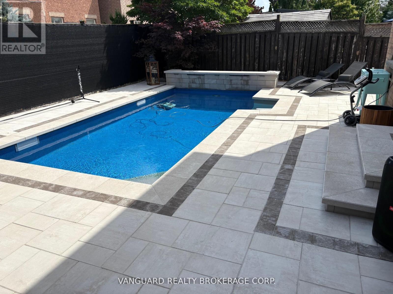 1130 Little Crescent, Milton, Ontario  L9T 6T2 - Photo 49 - W13103476