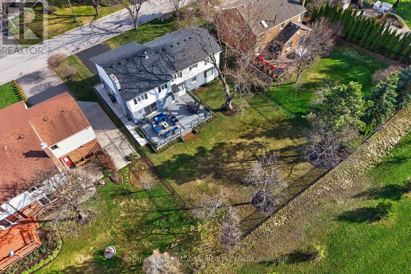 1235 Appleford Lane, Burlington, Ontario  L7P 3M1 - Photo 43 - W13103482