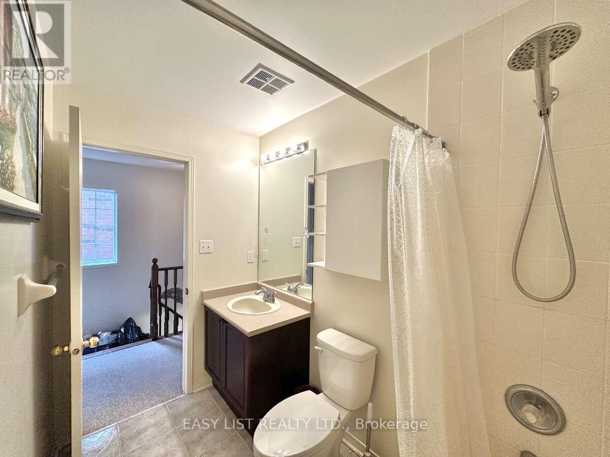 1104 Carding Mill Place, Mississauga, Ontario  L5W 1C4 - Photo 16 - W13103504