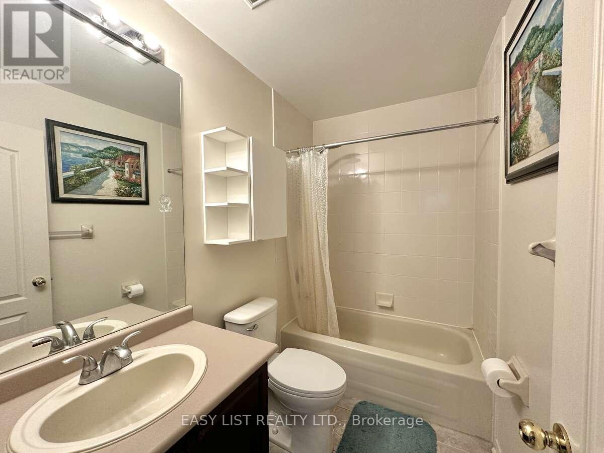 1104 Carding Mill Place, Mississauga, Ontario  L5W 1C4 - Photo 17 - W13103504