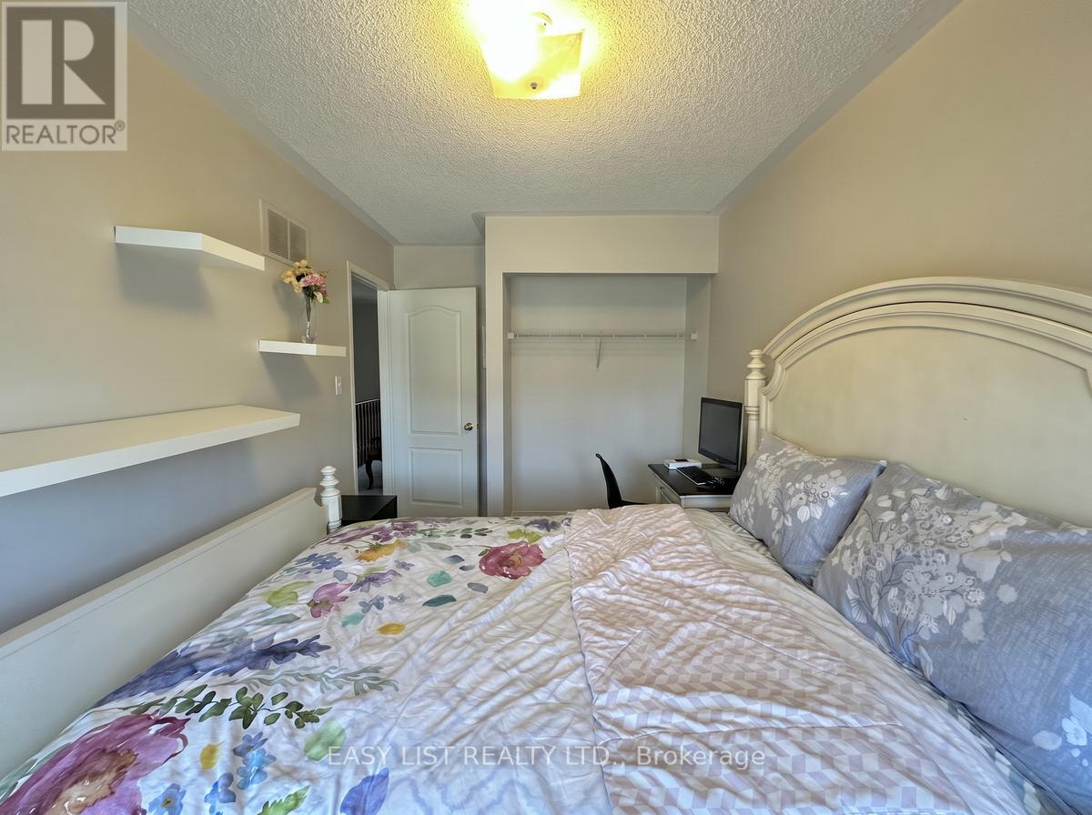 1104 Carding Mill Place, Mississauga, Ontario  L5W 1C4 - Photo 21 - W13103504
