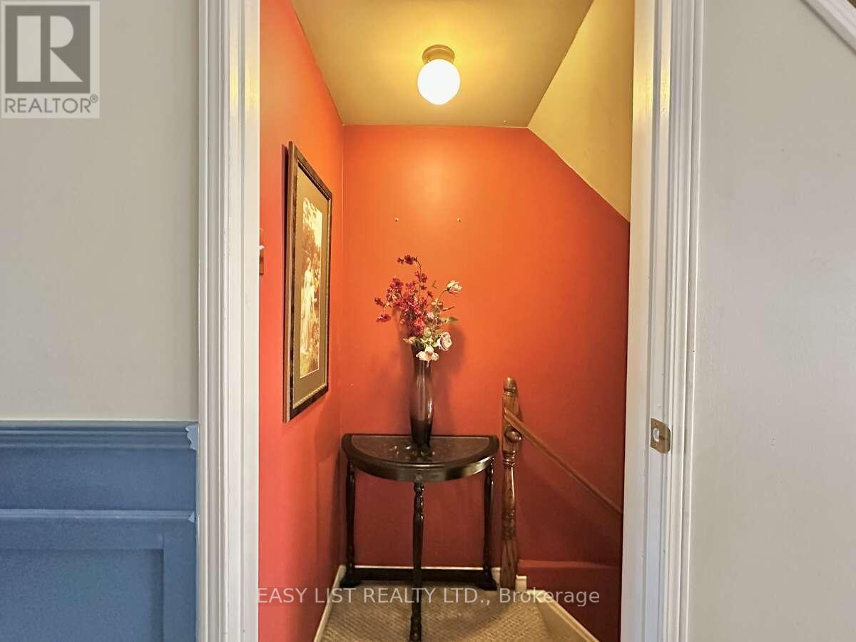 1104 Carding Mill Place, Mississauga, Ontario  L5W 1C4 - Photo 48 - W13103504