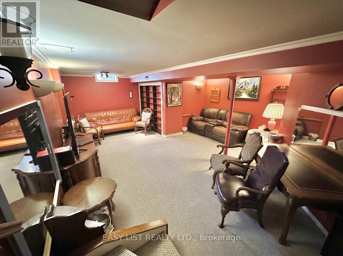 1104 Carding Mill Place, Mississauga, Ontario  L5W 1C4 - Photo 50 - W13103504