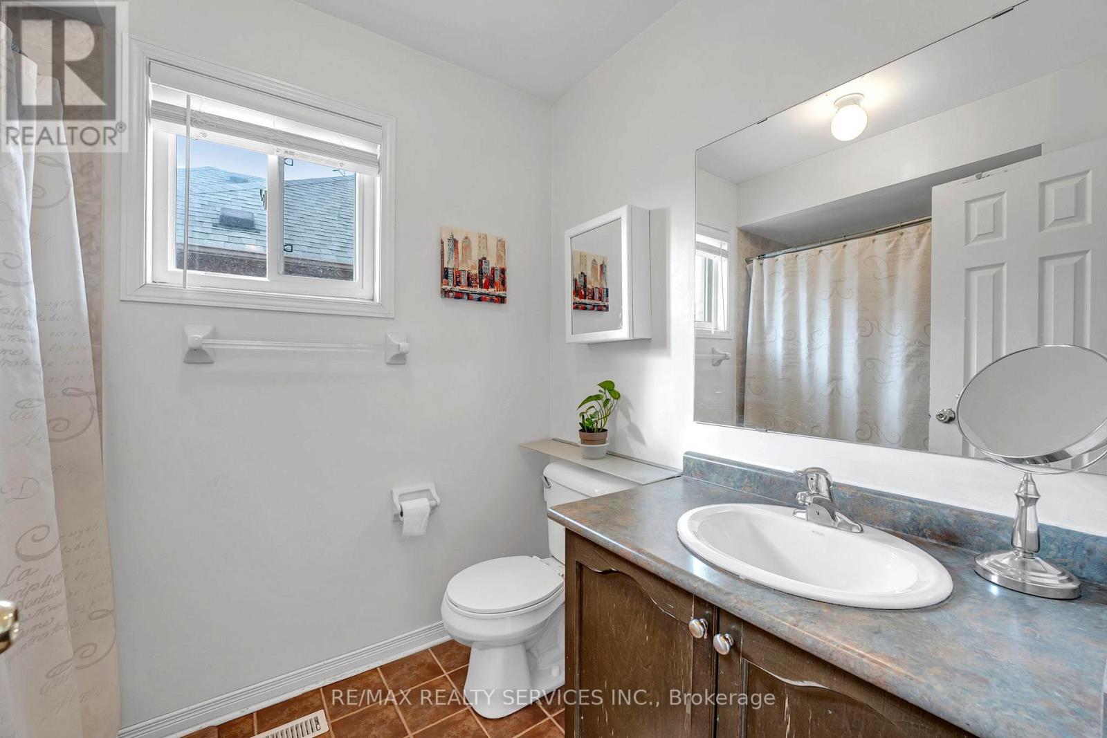 46 Ryegrass Crescent, Brampton, Ontario  L7A 3K8 - Photo 25 - W13103528