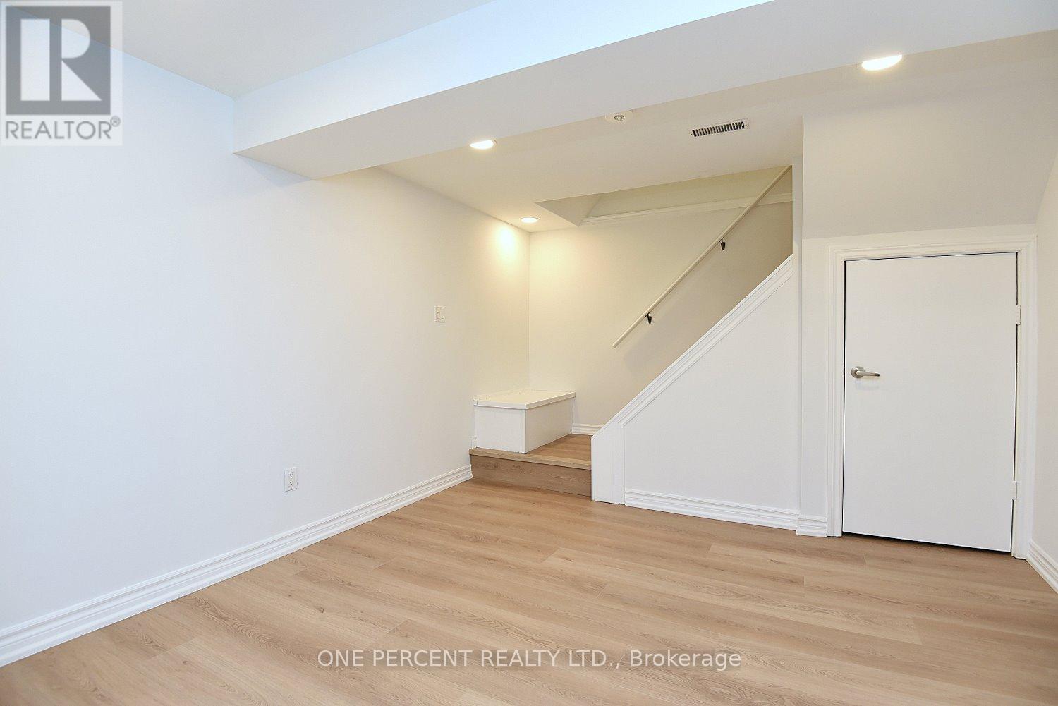 1338 De Quincy Crescent, Burlington, Ontario  L7P 1E4 - Photo 23 - W13103532