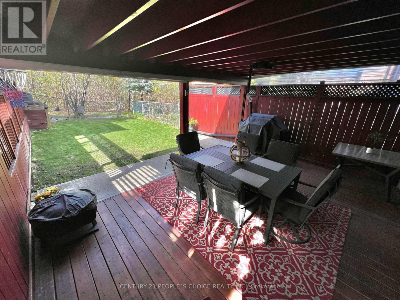 73 Newlin Crescent, Toronto, Ontario  M3L 1X5 - Photo 25 - W13103536