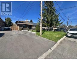 73 NEWLIN CRESCENT, Toronto, Ontario