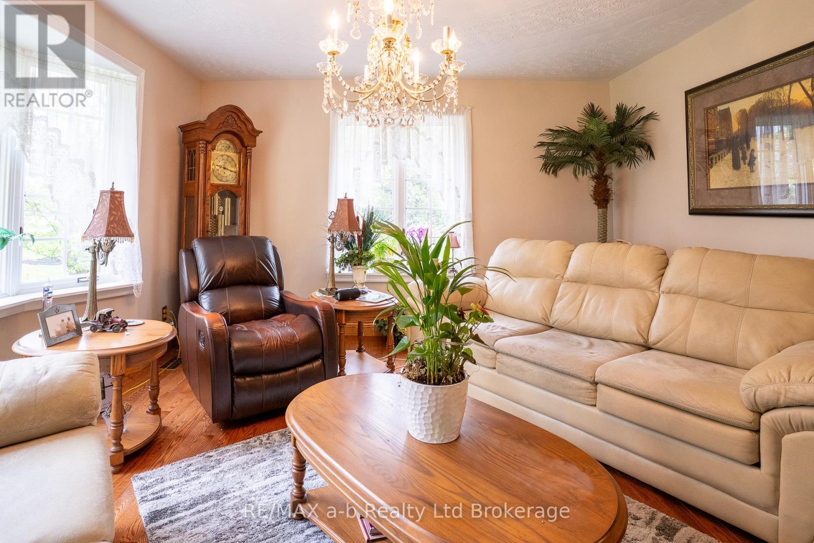 385522 59 Highway, Norwich, Ontario  N0J 1C0 - Photo 11 - X13103584