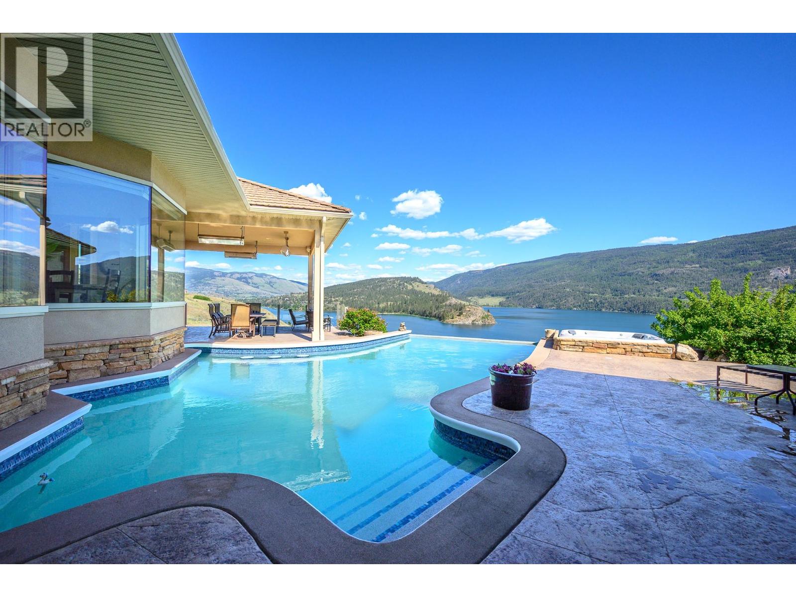 315 Kalamalka Lakeview Drive Unit# 6, Vernon, British Columbia  V1H 1S7 - Photo 3 - 10386135