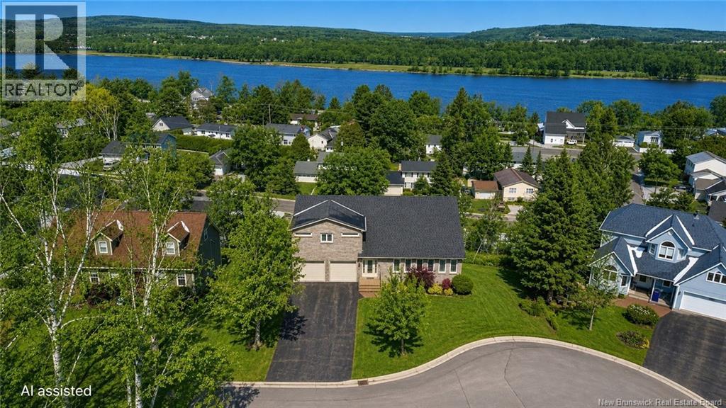 185 Coburn Court, Fredericton, New Brunswick  E3B 7A6 - Photo 2 - NB137552