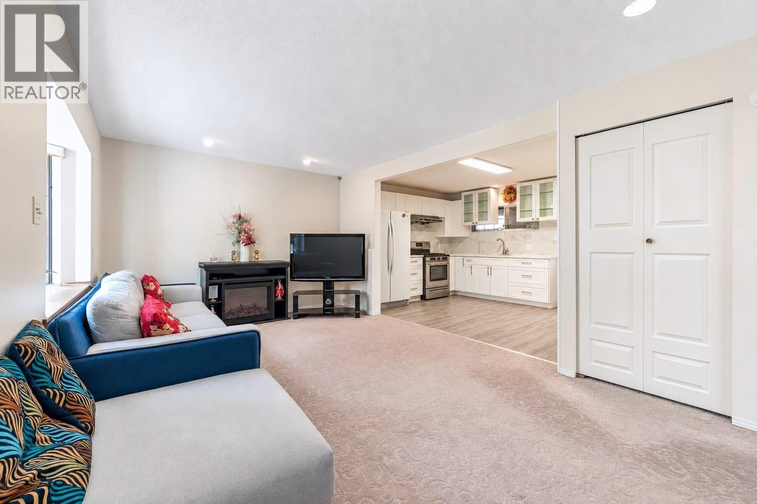 3335 Dieppe Drive, Vancouver, British Columbia  V5M 4B8 - Photo 6 - R3118285