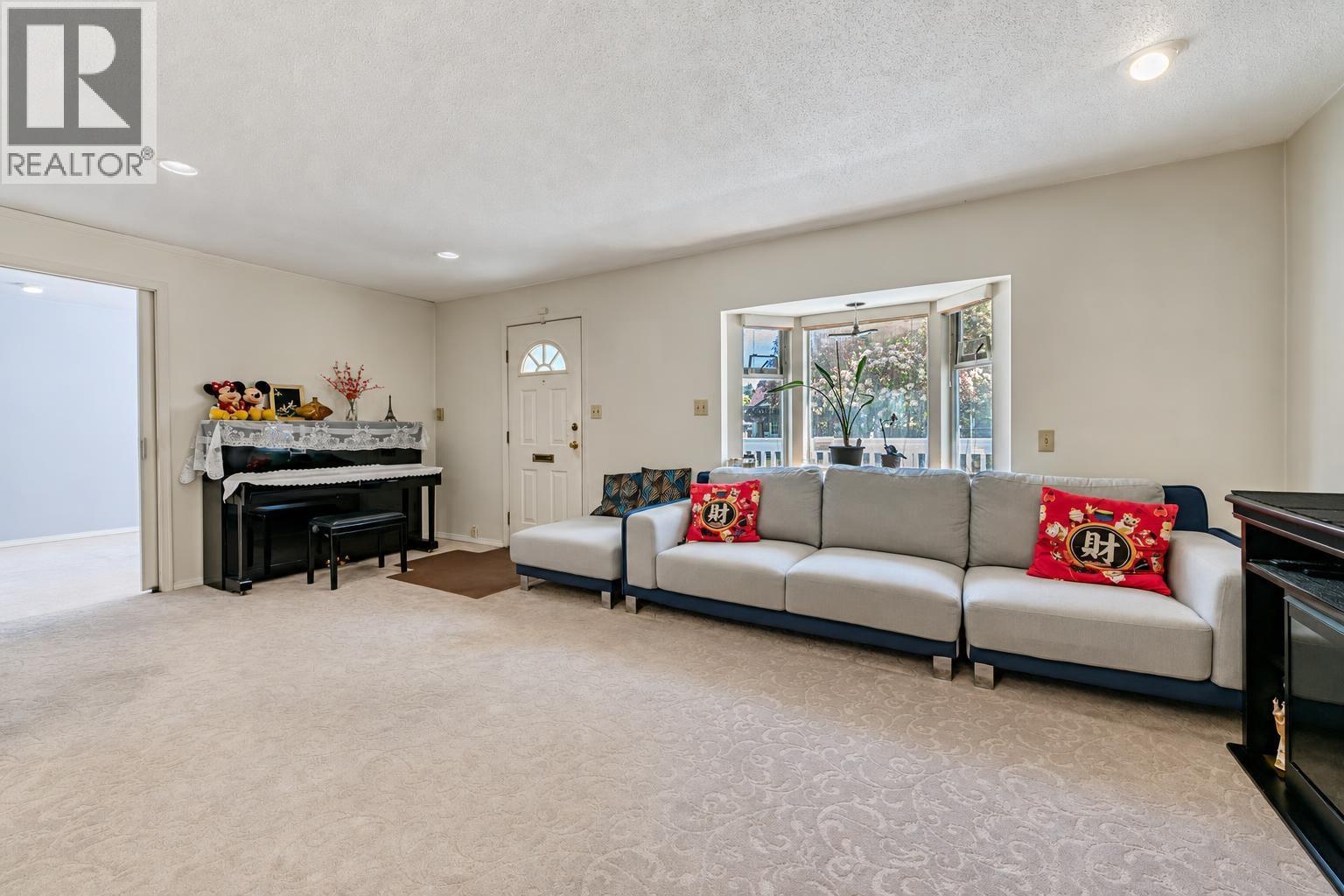 3335 Dieppe Drive, Vancouver, British Columbia  V5M 4B8 - Photo 7 - R3118285
